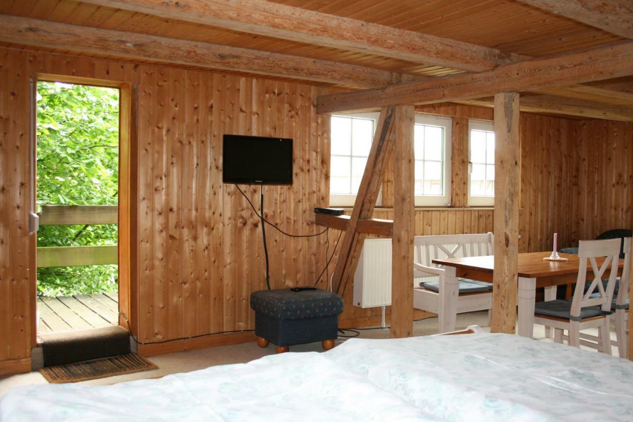Apartments Cafe Brennnessel Veltheim المظهر الخارجي الصورة